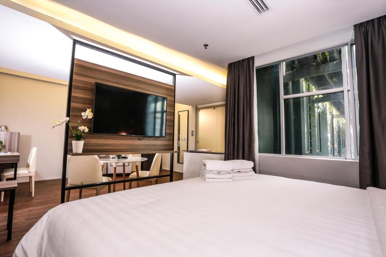 Days Hotel & Suites By Wyndham Kl - Chan Sow Lin Mrt Or Lrt Κουάλα Λουμπούρ Εξωτερικό φωτογραφία