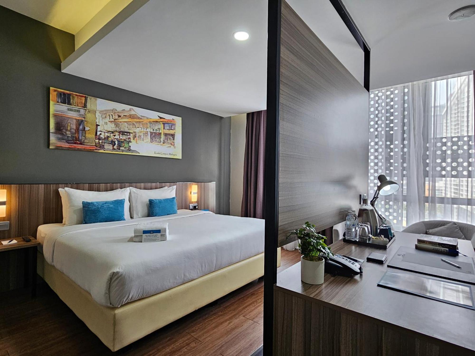 Days Hotel & Suites By Wyndham Kl - Chan Sow Lin Mrt Or Lrt Κουάλα Λουμπούρ Εξωτερικό φωτογραφία